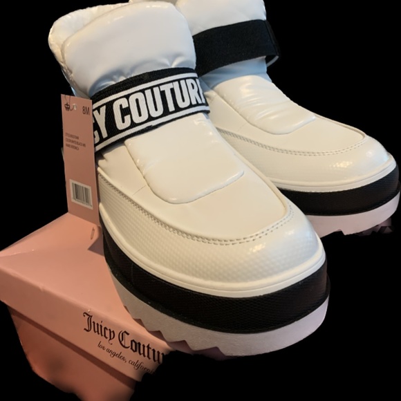 Juicy Couture Women’s Veronica Faux Fur Lining Bootie - Picture 3 of 4